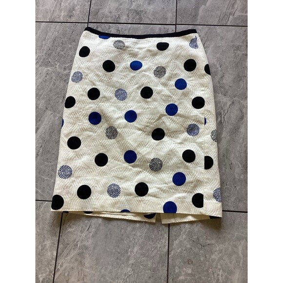 Talbots Dresses & Skirts - Talbots Cream Blue Polka Dot High Waist Pencil Skirt 6 Cotton